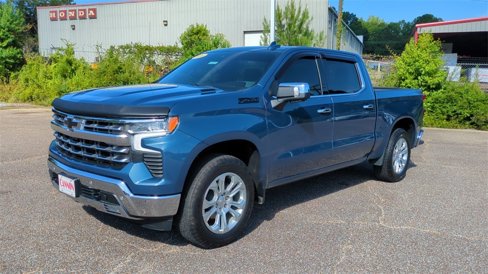 Certified 2024 Chevrolet Silverado 1500 LTZ image 1