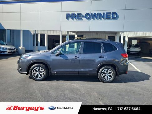 Certified 2022 Subaru Forester Premium image 2