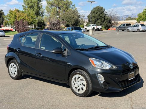 Used 2016 Toyota Prius C One image 4