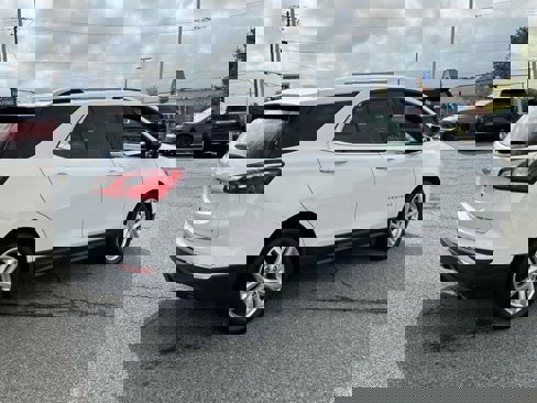Used 2020 Chevrolet Equinox Premier image 5