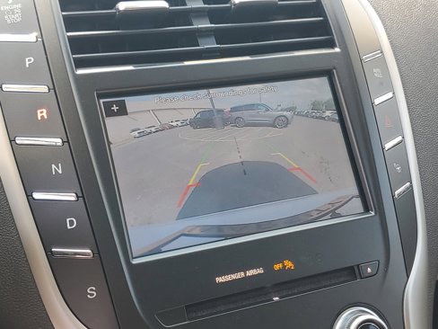 Used 2019 Lincoln MKC Reserve image 17
