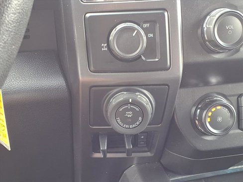 Used 2019 Ford F150 XLT w/ Equipment Group 302A Luxury image 10