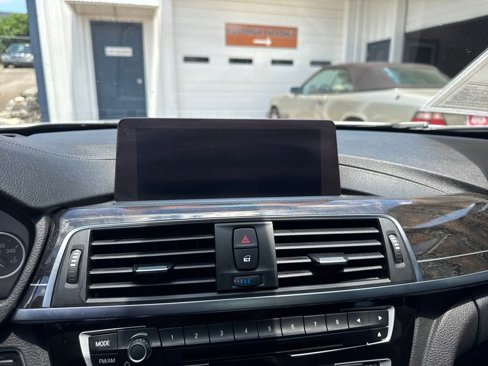 Used 2018 BMW 340i Sedan image 19