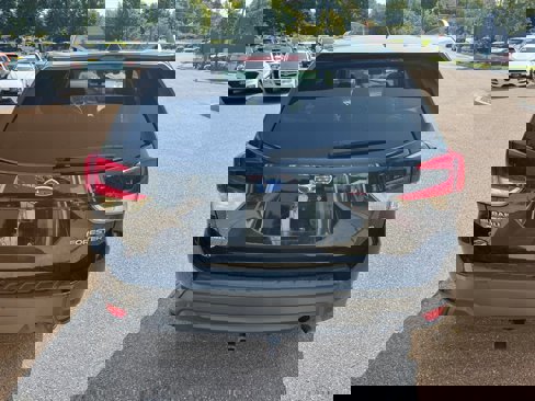 Used 2019 Subaru Forester Premium image 6