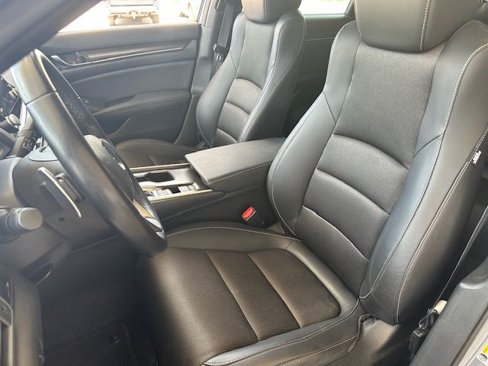 Used 2022 Honda Accord Sport image 12