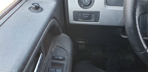 Used 2014 Ford F150 Lariat w/ Equipment Group 502A Luxury image 18