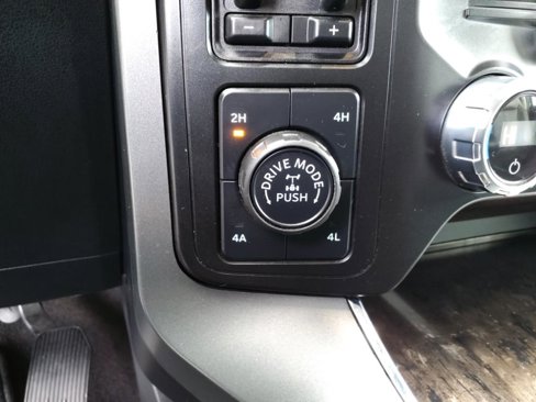 Used 2021 Ford F150 Lariat image 23
