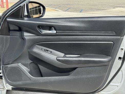 Used 2022 Nissan Altima 2.5 S image 29