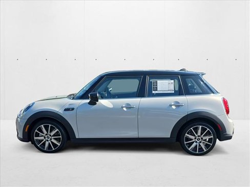 Used 2023 MINI Cooper S image 8