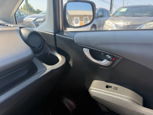 Used 2009 Honda Fit image 17