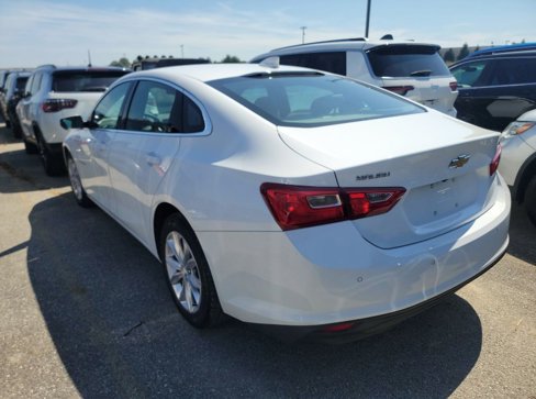 Used 2023 Chevrolet Malibu LT w/ Driver Confidence Package image 4