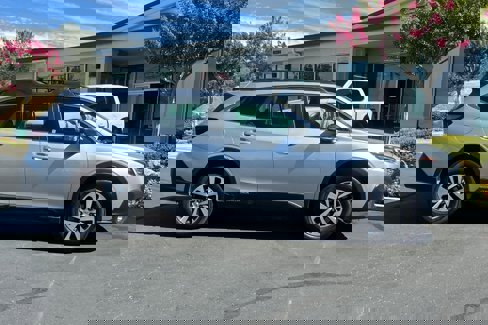 Used 2021 Subaru Outback image 3