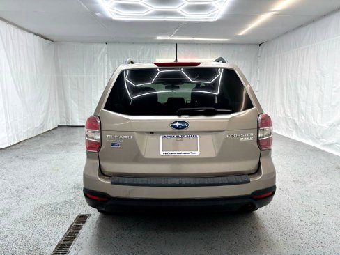 Used 2015 Subaru Forester 2.5i Premium w/ All-Weather Package image 4