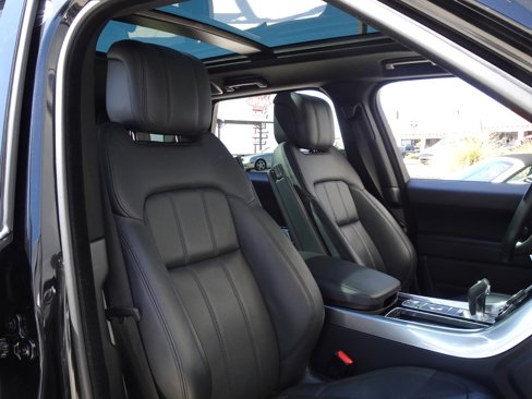 Used 2020 Land Rover Range Rover Sport HSE Dynamic image 22