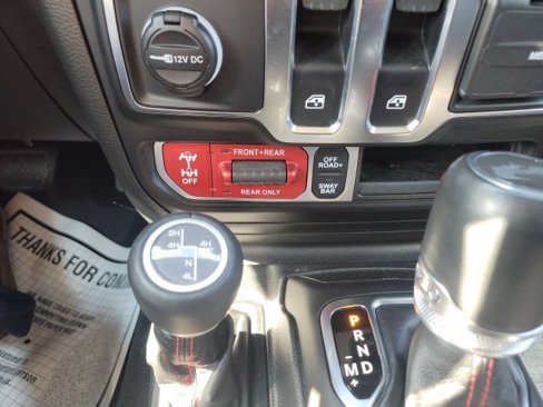 Used 2023 Jeep Wrangler Rubicon w/ Cold Weather Group image 31