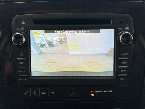 Used 2017 Chevrolet Traverse LT image 17