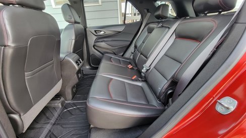 Used 2022 Chevrolet Equinox RS w/ RS Leather Package image 55