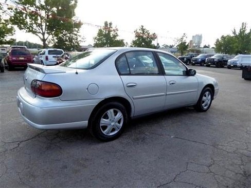 Used 2005 Chevrolet Malibu Classic image 6
