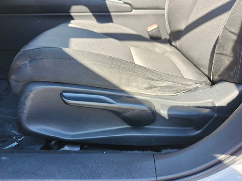 Certified 2022 Honda Accord LX image 6