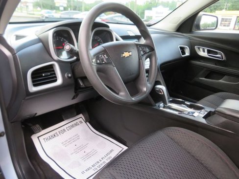 Used 2015 Chevrolet Equinox LS image 21