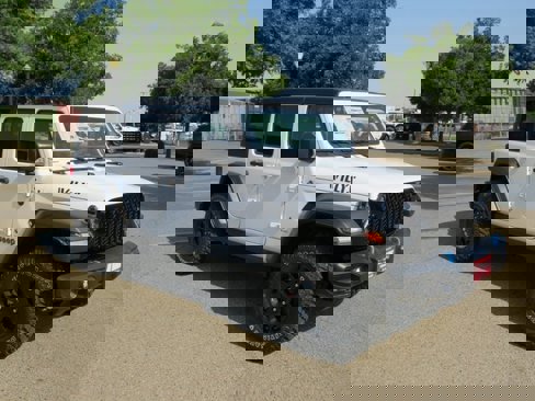 New 2023 Jeep Wrangler Unlimited image 2