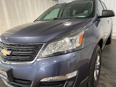 Used 2014 Chevrolet Traverse LS image 14