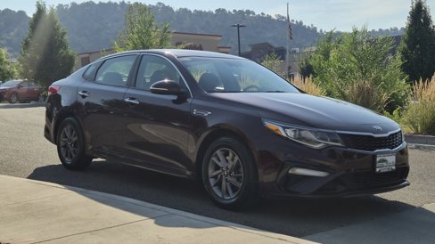 Used 2020 Kia Optima LX image 5