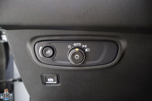 Used 2024 GMC Terrain SLE image 16
