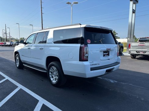 Used 2019 GMC Yukon XL SLT w/ HD Trailering Package image 8