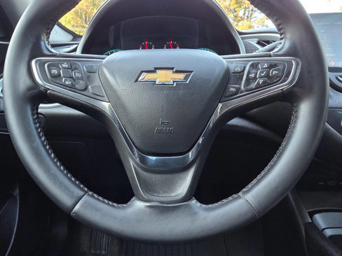 Used 2020 Chevrolet Malibu RS w/ LPO, Convenience Package 2 image 17