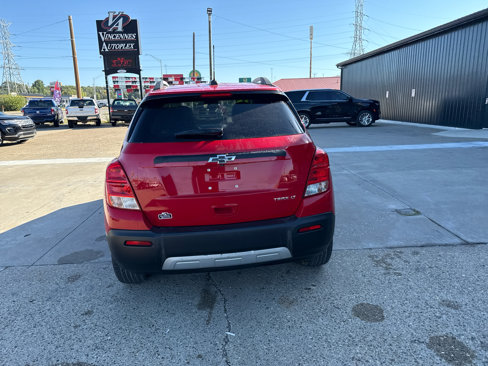 Used 2015 Chevrolet Trax LT w/ LT Sun and Sound Package image 3