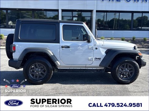 Used 2023 Jeep Wrangler Sport image 2