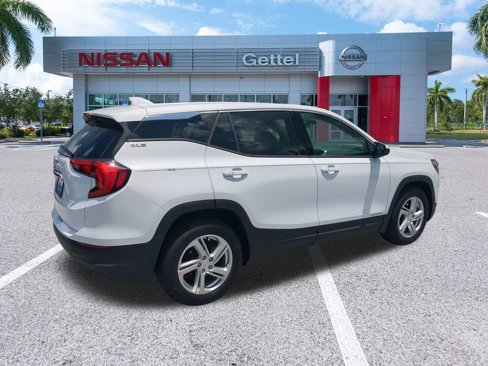 Used 2018 GMC Terrain SLE image 5