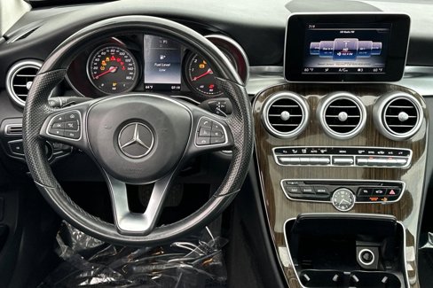 Used 2017 Mercedes-Benz C 300 4MATIC Sedan image 27