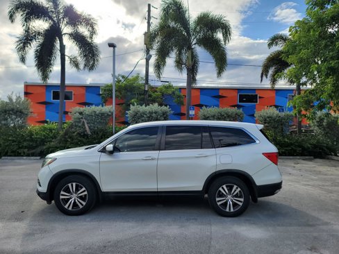 Used 2018 Honda Pilot EX image 8