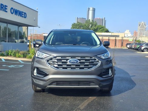Used 2022 Ford Edge SEL w/ Convenience Package image 2