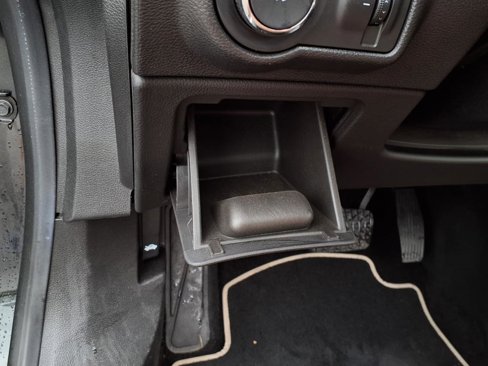 Used 2018 Buick Cascada Premium image 39