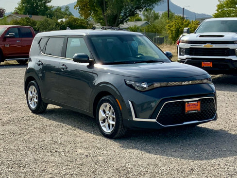 Used 2023 Kia Soul LX w/ Option Group 015 image 7