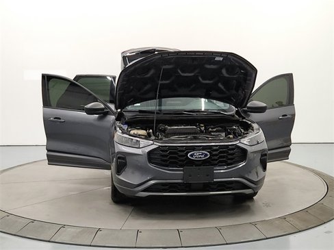 Used 2023 Ford Escape ST-Line image 11