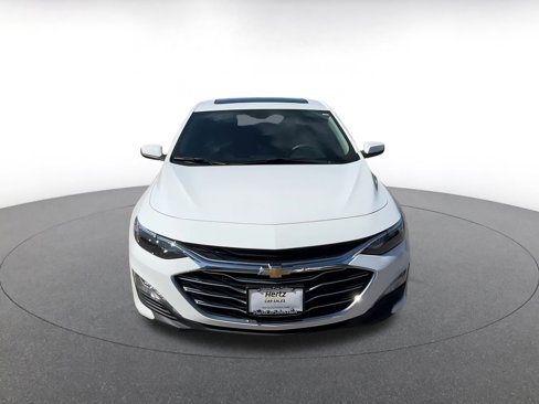 Used 2024 Chevrolet Malibu LT image 4