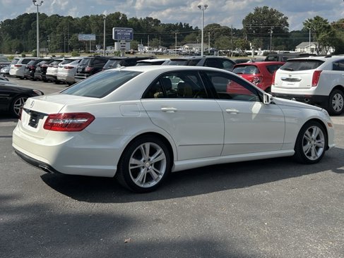 Used 2013 Mercedes-Benz E 350 Sedan image 7