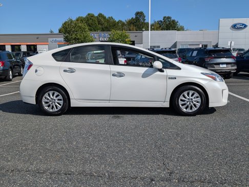 Used 2013 Toyota Prius Prime Plug-In Hybrid image 2