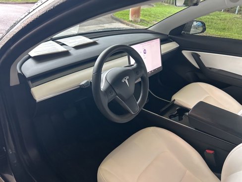 Used 2020 Tesla Model 3 Long Range image 6