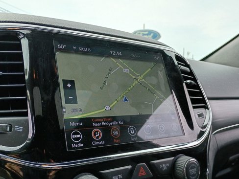 Used 2021 Jeep Grand Cherokee Limited w/ Premium Lighting Group image 50