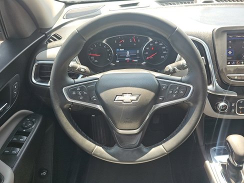 Used 2023 Chevrolet Equinox LT w/ Driver Convenience Package image 19