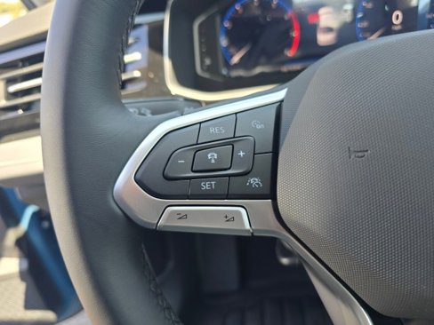 New 2025 Volkswagen Jetta SEL image 31