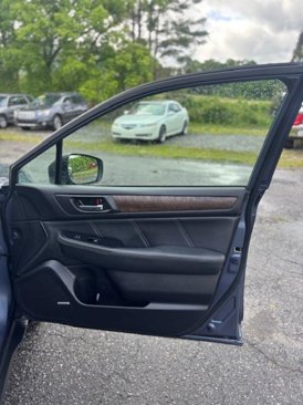 Used 2018 Subaru Outback 2.5i Limited image 13