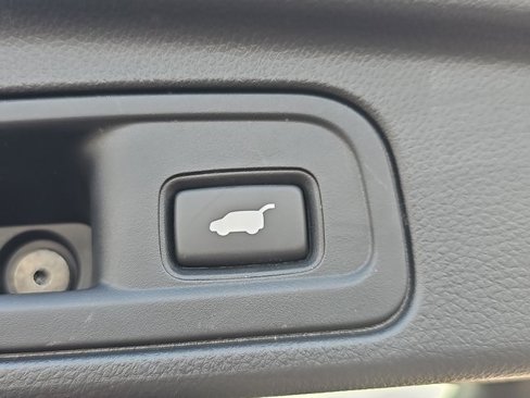 Used 2021 Honda Pilot Touring image 15