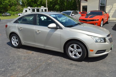 Used 2015 Chevrolet Cruze LT image 11