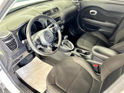 Used 2016 Kia Soul image 17